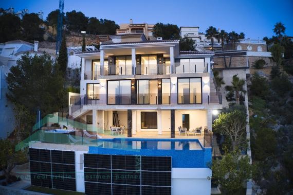 luxury villa in Altea Hills 