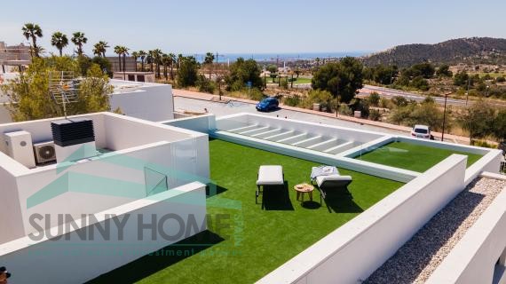 Beautiful detached Villa between Benidorm and Finestrat