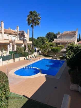 Large bungalow in Albir, perfect for families
