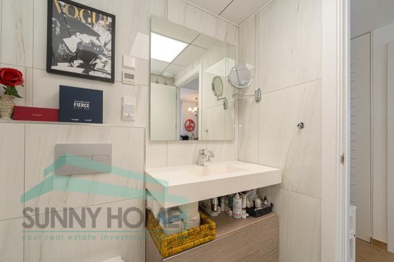 Sea View Apartment in Villajoyosa 